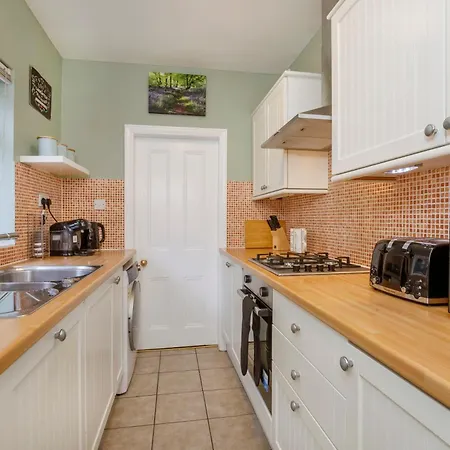 Semesterbostad Stone's Throw Townhouse