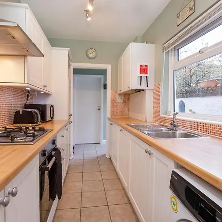 Stone's Throw Townhouse