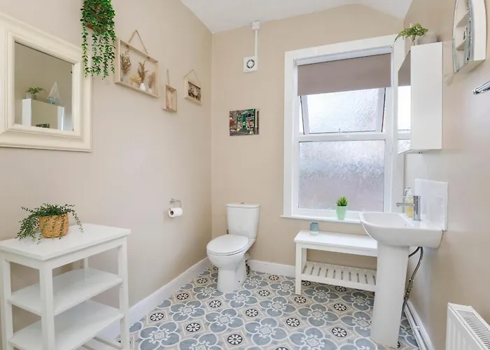 Stone's Throw Townhouse