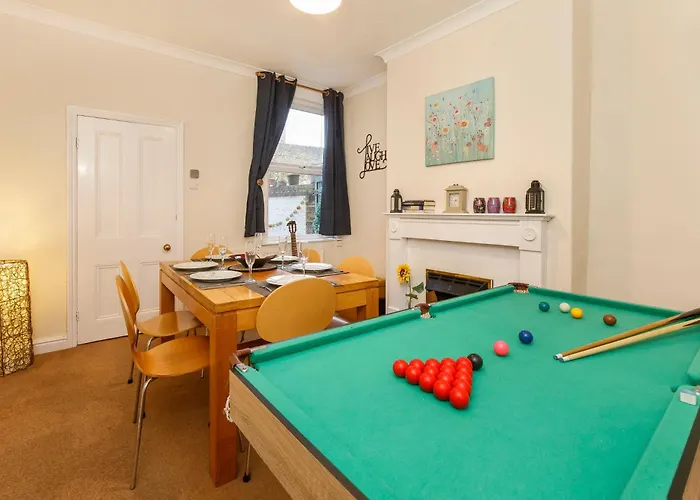 Stone's Throw Townhouse Semesterbostad York